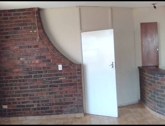 1 bed property to rent in ORANGE GROVE